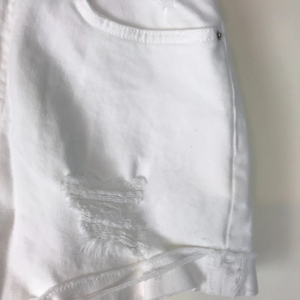 High Rise White denim raw edge cutoff shorts size6